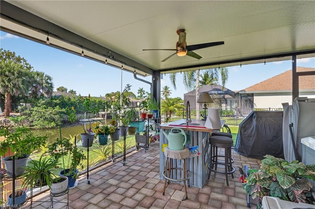 2424 Longboat Dr, Naples, FL 34104 Photo