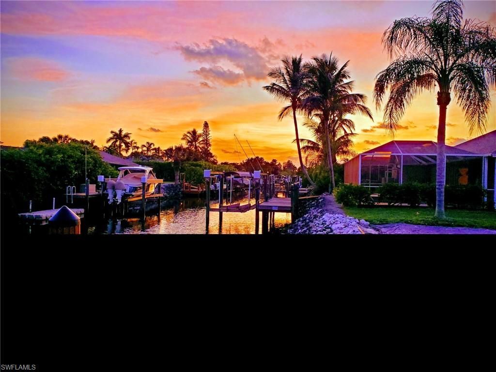 2424 Longboat Dr, Naples, FL 34104 Photo