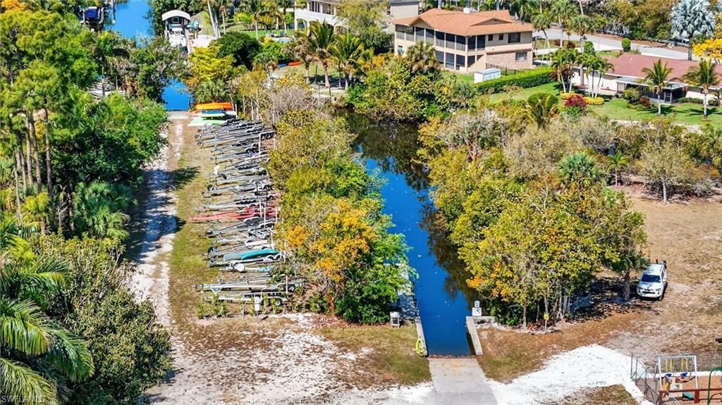 2424 Longboat Dr, Naples, FL 34104 Photo