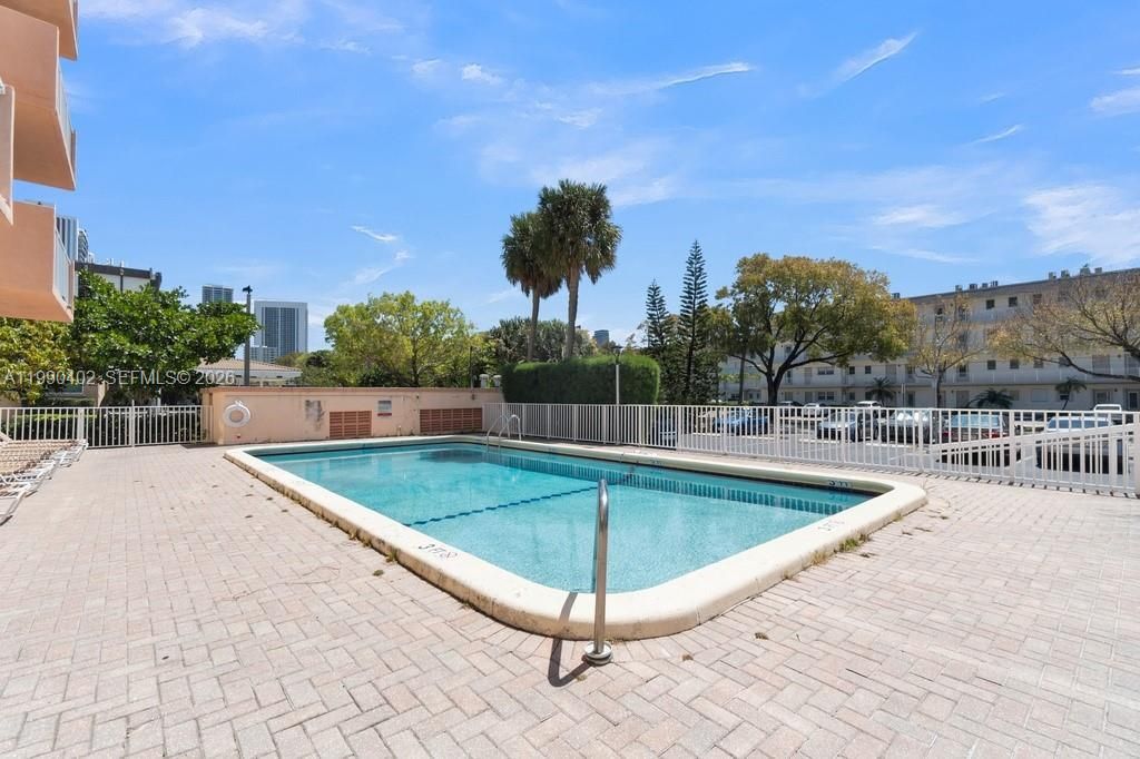 2200 E Hallandale Beach Blvd , Unit 408, Hallandale Beach, FL 33009 Photo