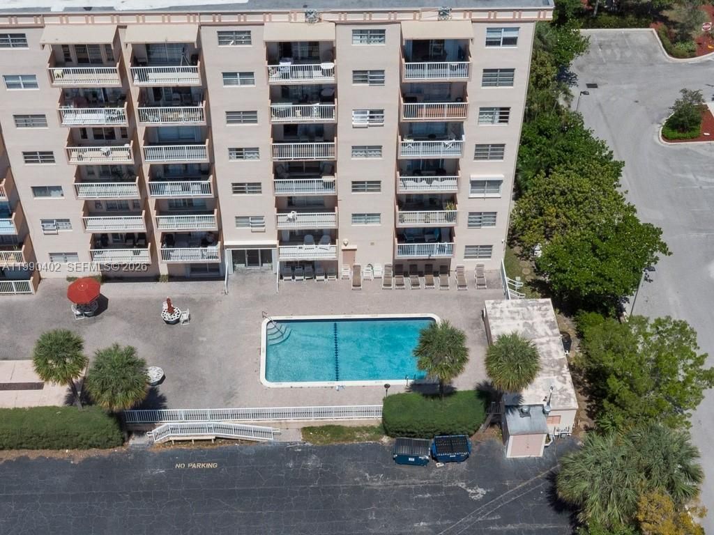 2200 E Hallandale Beach Blvd , Unit 408, Hallandale Beach, FL 33009 Photo