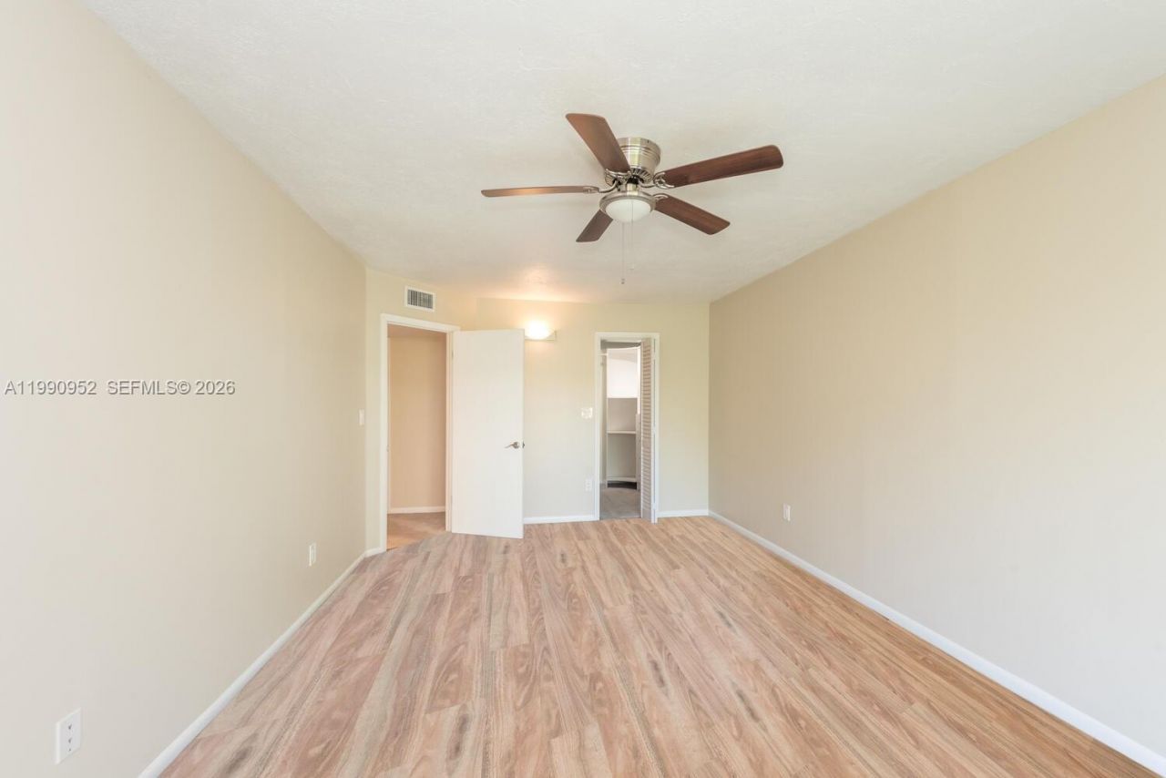 5838 SW 74th Ter, Unit 314, South Miami, FL 33143 Photo