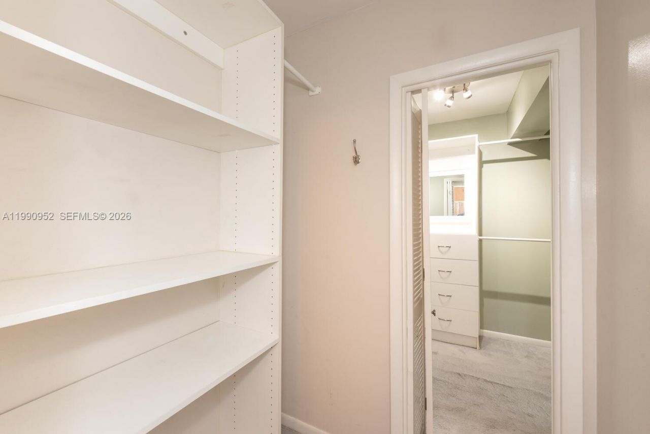 5838 SW 74th Ter, Unit 314, South Miami, FL 33143 Photo