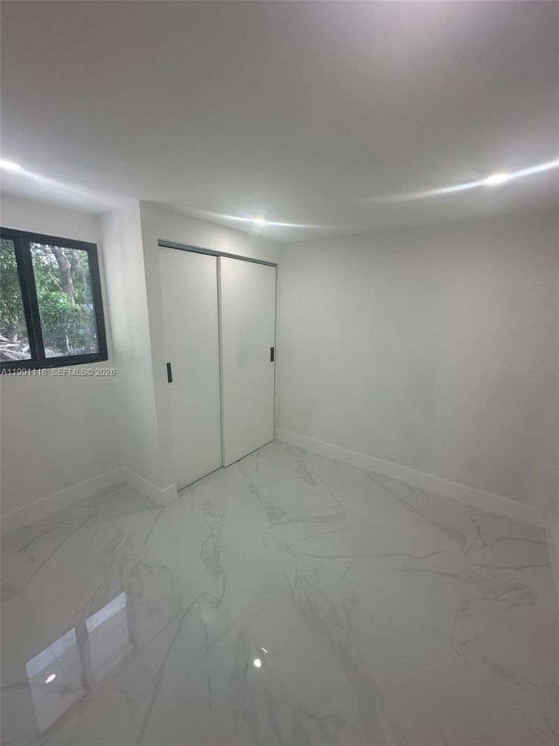 2110 NW 43rd St , Miami, FL 33142 Photo