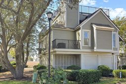 1608 Harbor Dr. photo 4