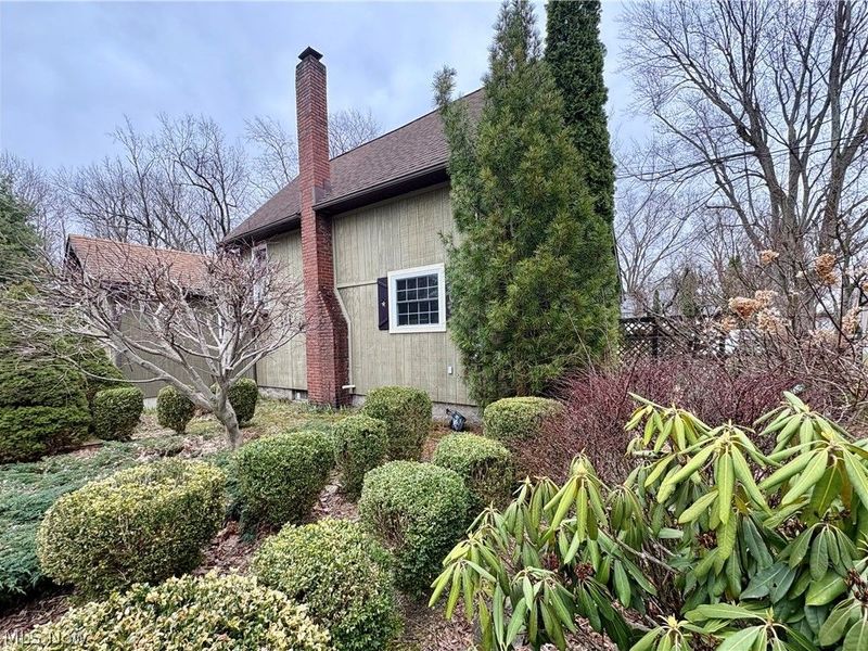 600 Lakeview Avenue, Conneaut, OH 44030 Photo 3