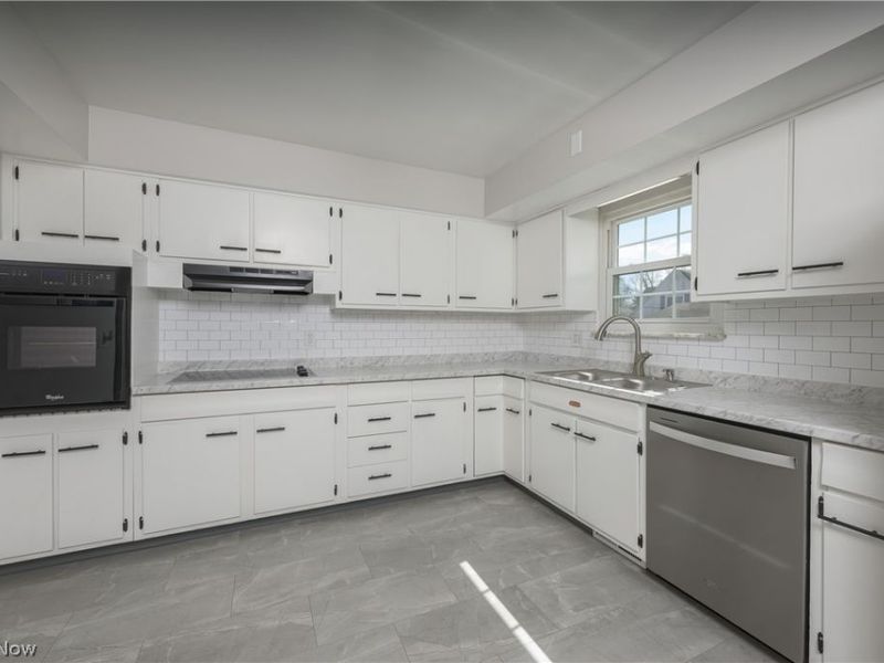 1550 Osage, Akron, OH 44305 Photo 8