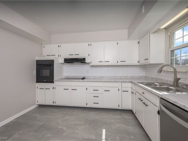 1550 Osage, Akron, OH 44305 Photo 9