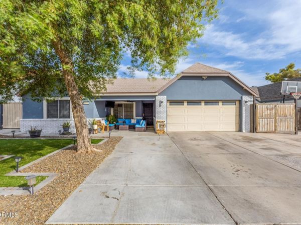 4807 W JULIE Drive, Glendale, AZ 85308