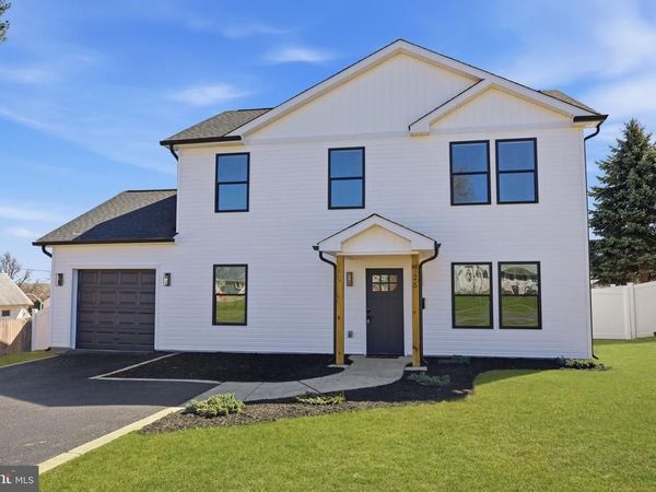25 AUTUMN LANE , LEVITTOWN, PA 19055