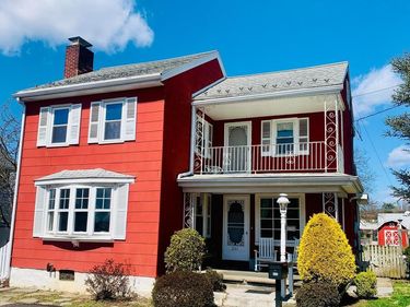 331 E WATER STREET, MIDDLETOWN, PA 17057