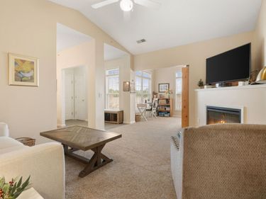 2511 Huntscroft Lane, Unit 303, Raleigh, NC 27617