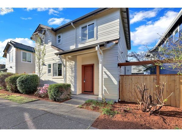 1651 HAMLET LN, Eugene, OR 97402