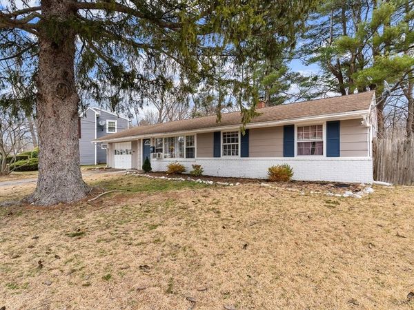 529 Howard St, Brockton, MA 02302