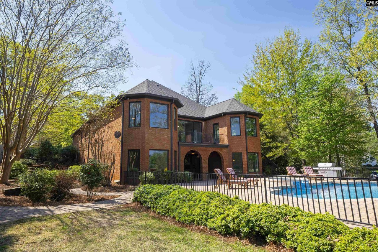 467 Greenetree Lane  Photo 10