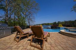 467 Greenetree Lane photo 4