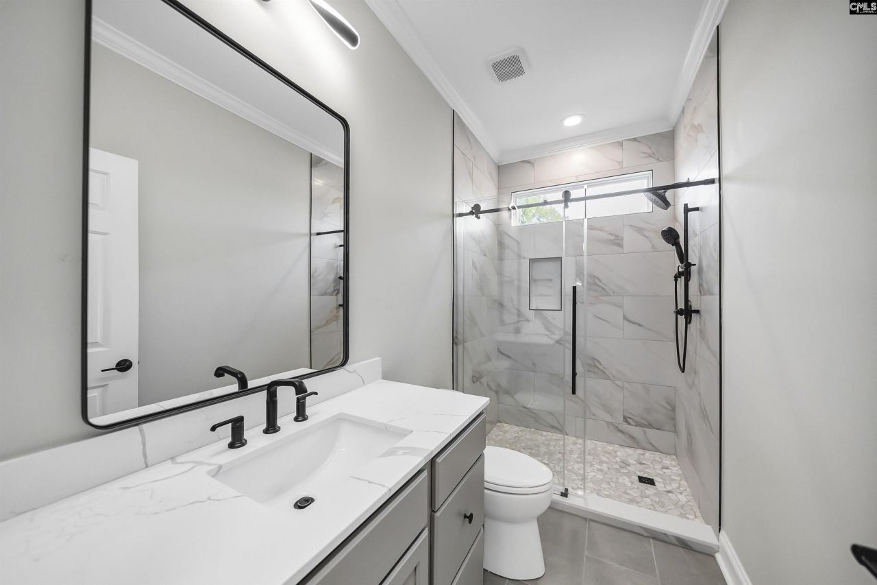 467 Greenetree Lane  Photo 60