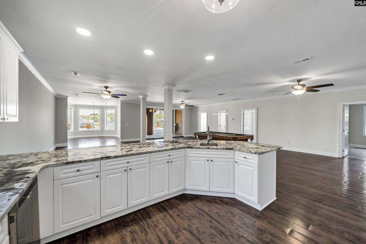 467 Greenetree Lane  Photo 66