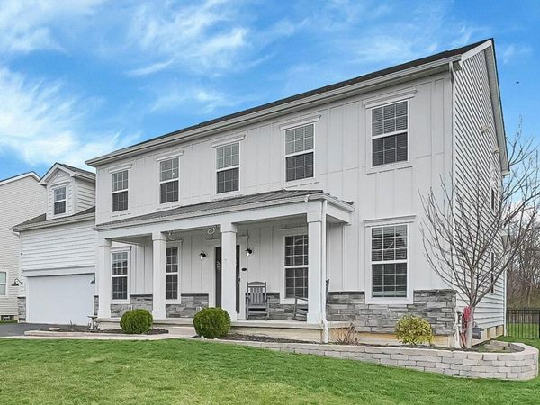 636 Kelburn Lane, Pickerington, OH 43147