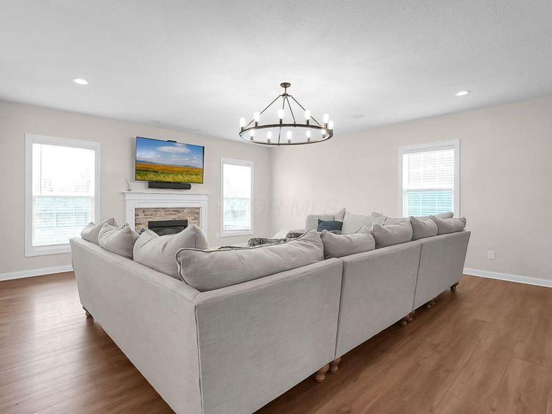 636 Kelburn Lane, Pickerington, OH 43147 Photo 19