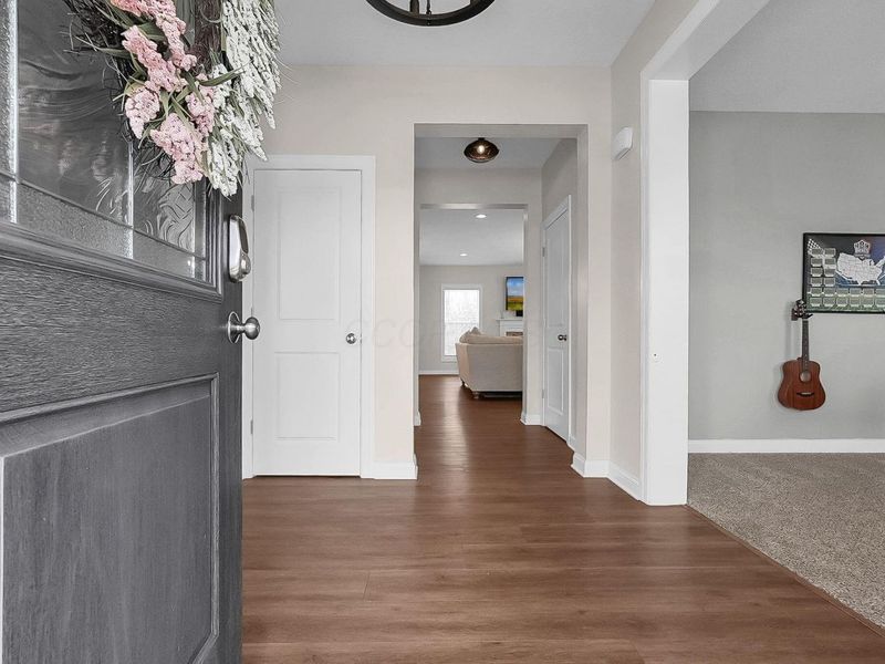 636 Kelburn Lane, Pickerington, OH 43147 Photo 5