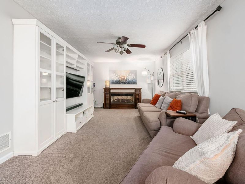 4006 Sandy Ridge Drive, Columbus, OH 43204 Photo 11