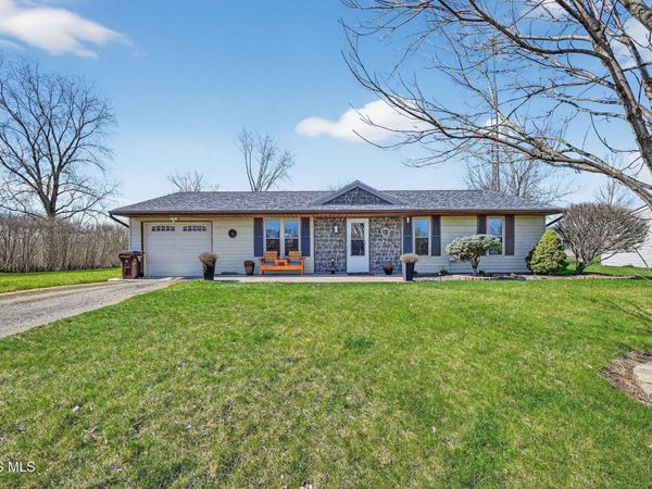 4312 W Rolling Boulevard, Defiance, OH 43512