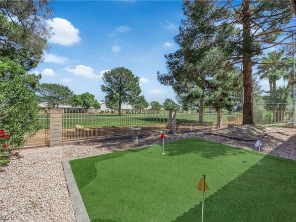 5336 Singing Hills Drive, Las Vegas, NV 89130