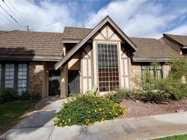 6553 Ironbark Lane , Las Vegas, NV 89107