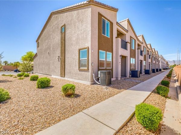 6656 Nimbus Avenue, Las Vegas, NV 89130