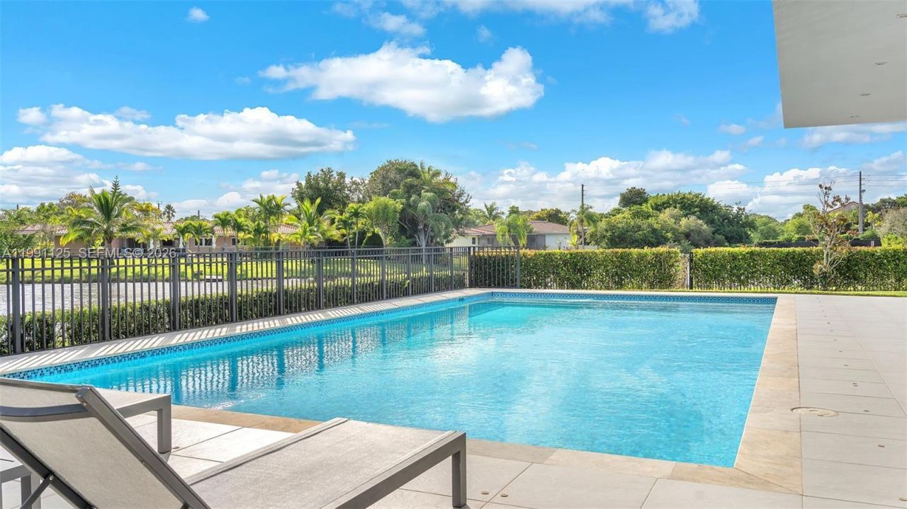 16772 Botaniko Dr S , Weston, FL 33326 Photo