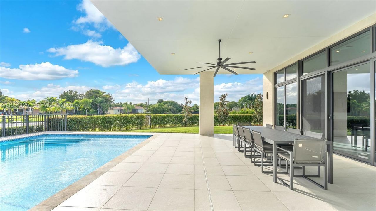 16772 Botaniko Dr S , Weston, FL 33326 Photo