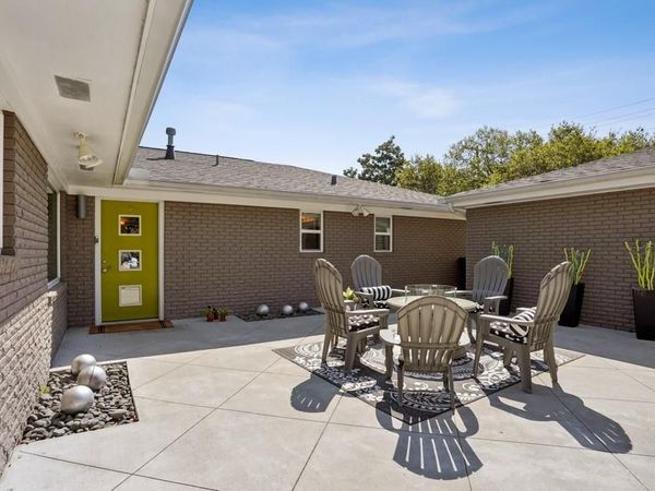 102 N DABNEY Drive, Slidell, LA 70458