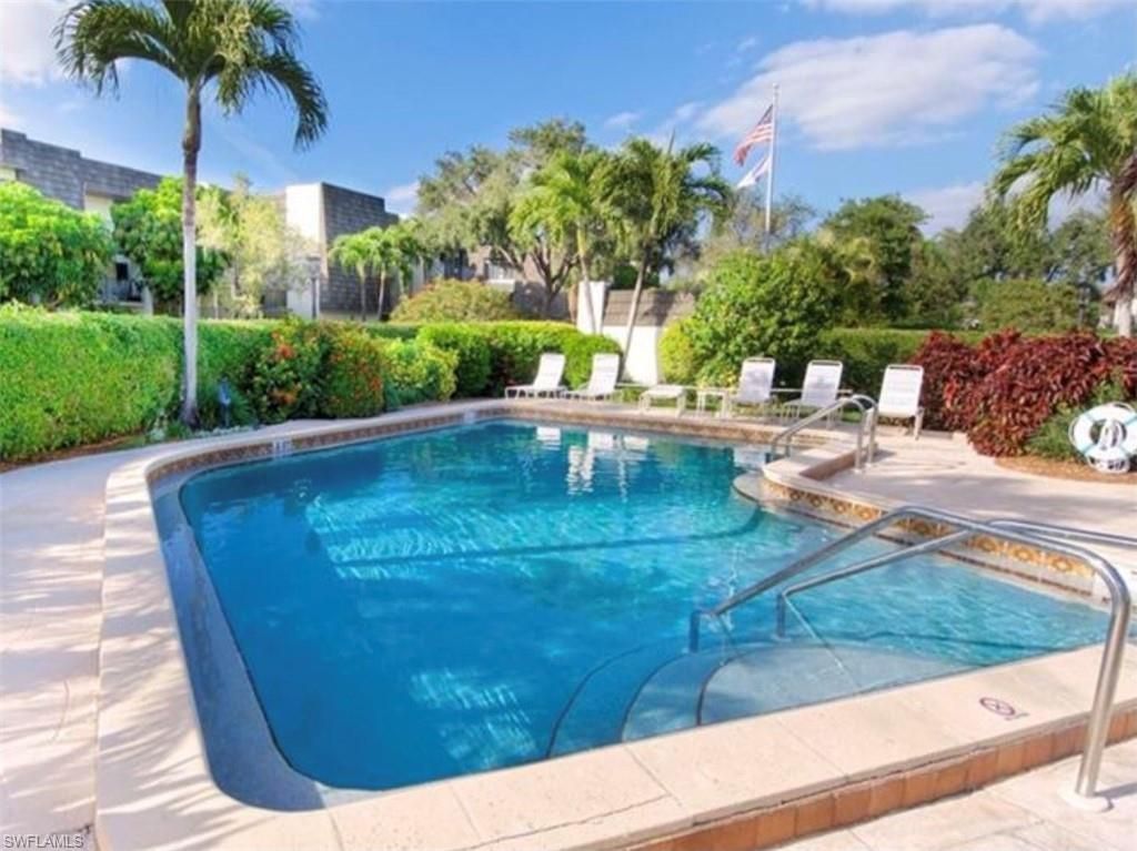 1645 Spoonbill Ln, Unit C, Naples, FL 34105 Photo