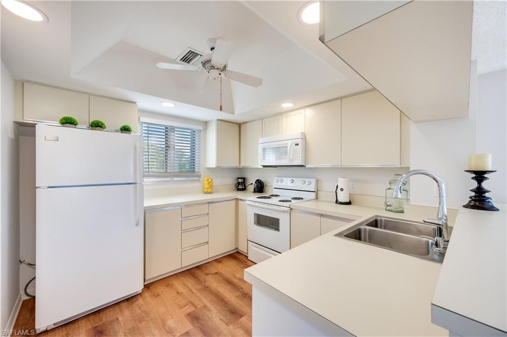 1645 Spoonbill Ln, Unit C, Naples, FL 34105 Photo