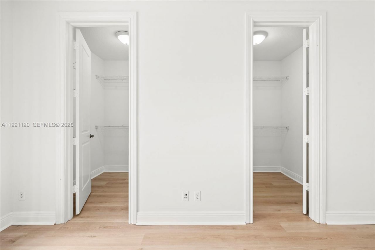 1117 NE 18th Ave , Unit 2, Fort Lauderdale, FL 33304 Photo