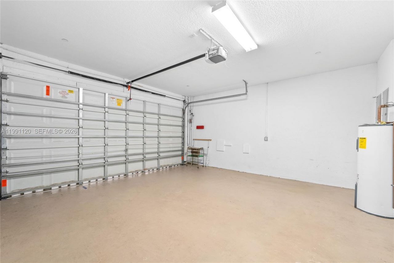 1117 NE 18th Ave , Unit 2, Fort Lauderdale, FL 33304 Photo