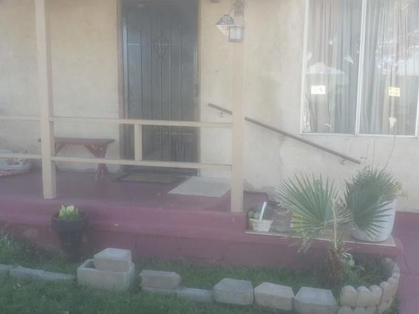 690 E 30th, National City, CA 91950