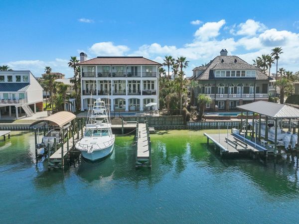 609 Lagoon Drive, Destin, FL 32541