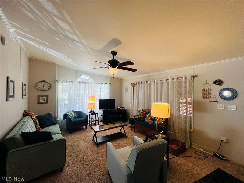 10552 Shasta Drive, Chardon, OH 44024 Photo 9