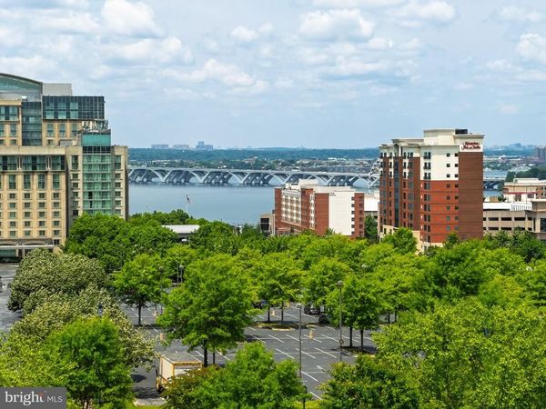 510 OVERLOOK PARK DRIVE, Unit 32, OXON HILL, MD 20745