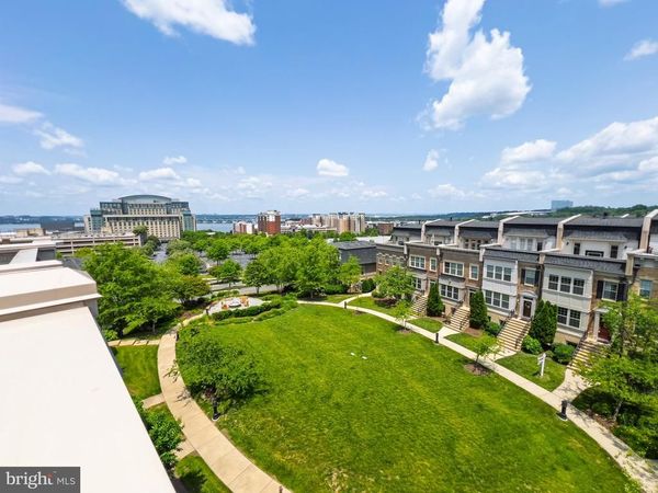 510 OVERLOOK PARK DRIVE, Unit 32, OXON HILL, MD 20745