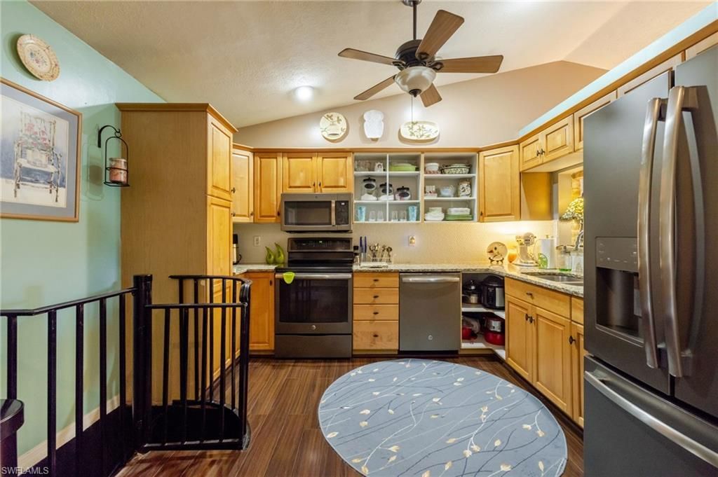 4730 Pembrooke Ln, Bonita Springs, FL 34134 Photo