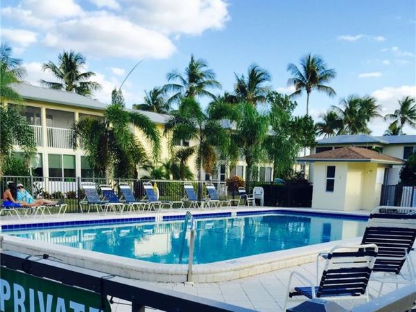 146 Lollypop LN , Unit 851, NAPLES, FL 34112