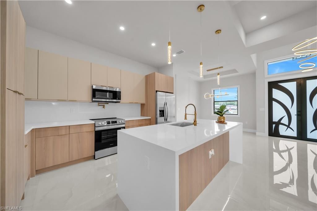 2800 30th St W, Lehigh Acres, FL 33971 Photo