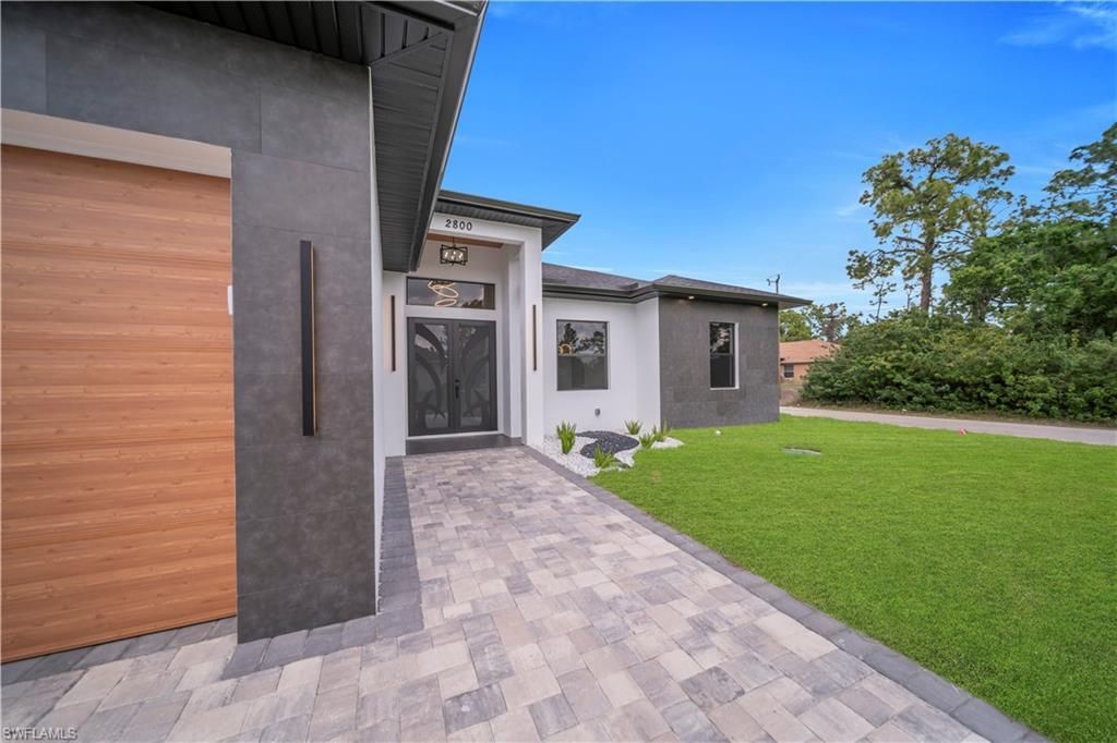 2800 30th St W, Lehigh Acres, FL 33971 Photo