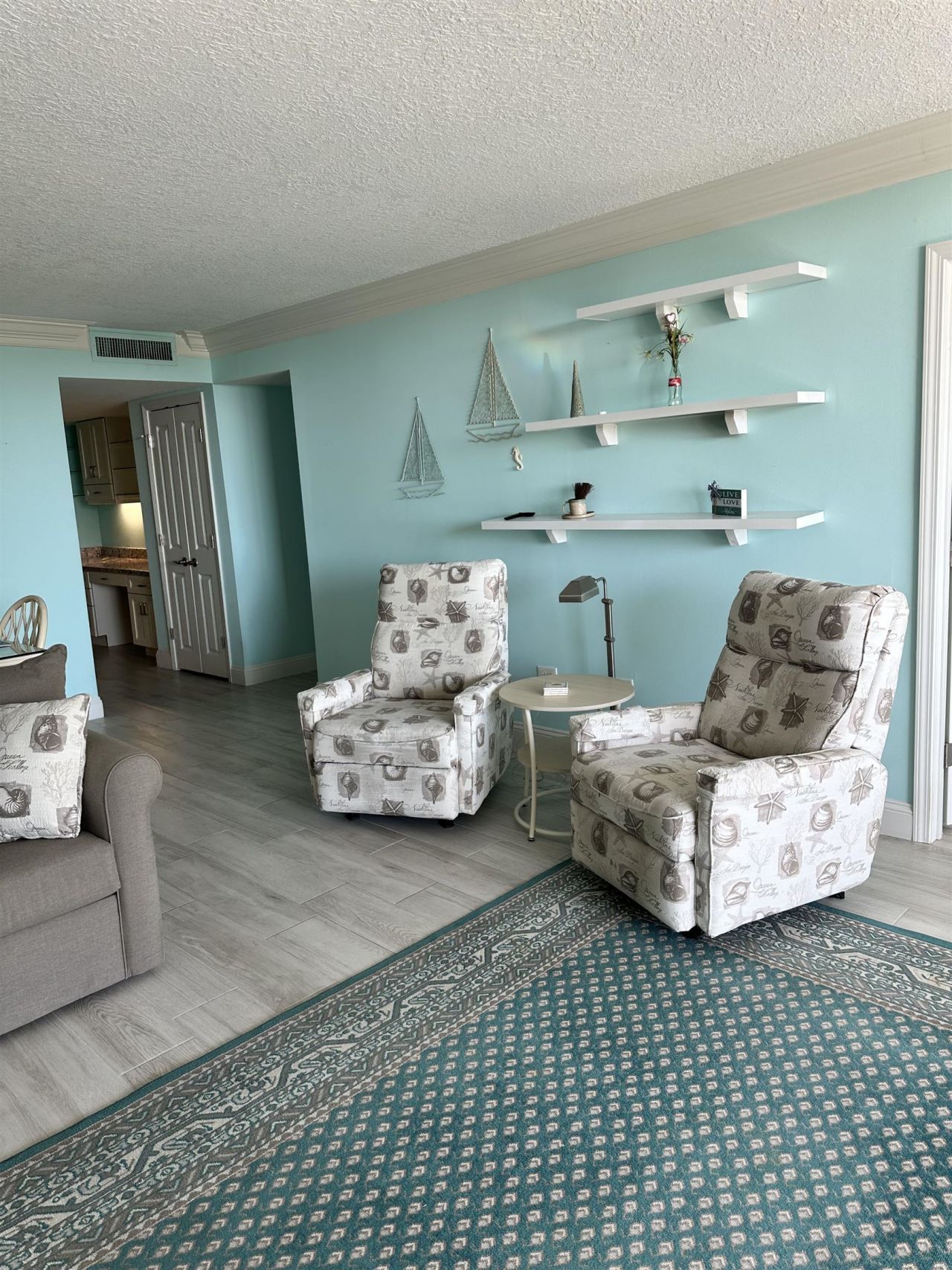 101 Ocean Creek Dr.  Photo 10