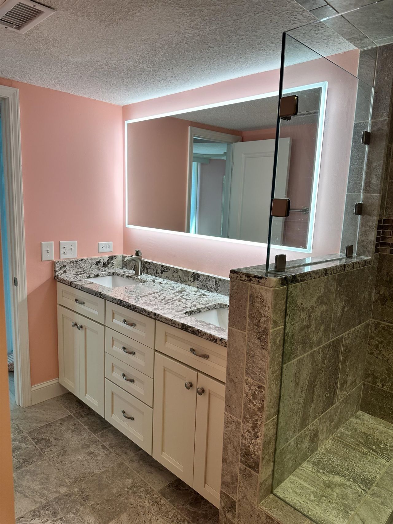 101 Ocean Creek Dr.  Photo 21