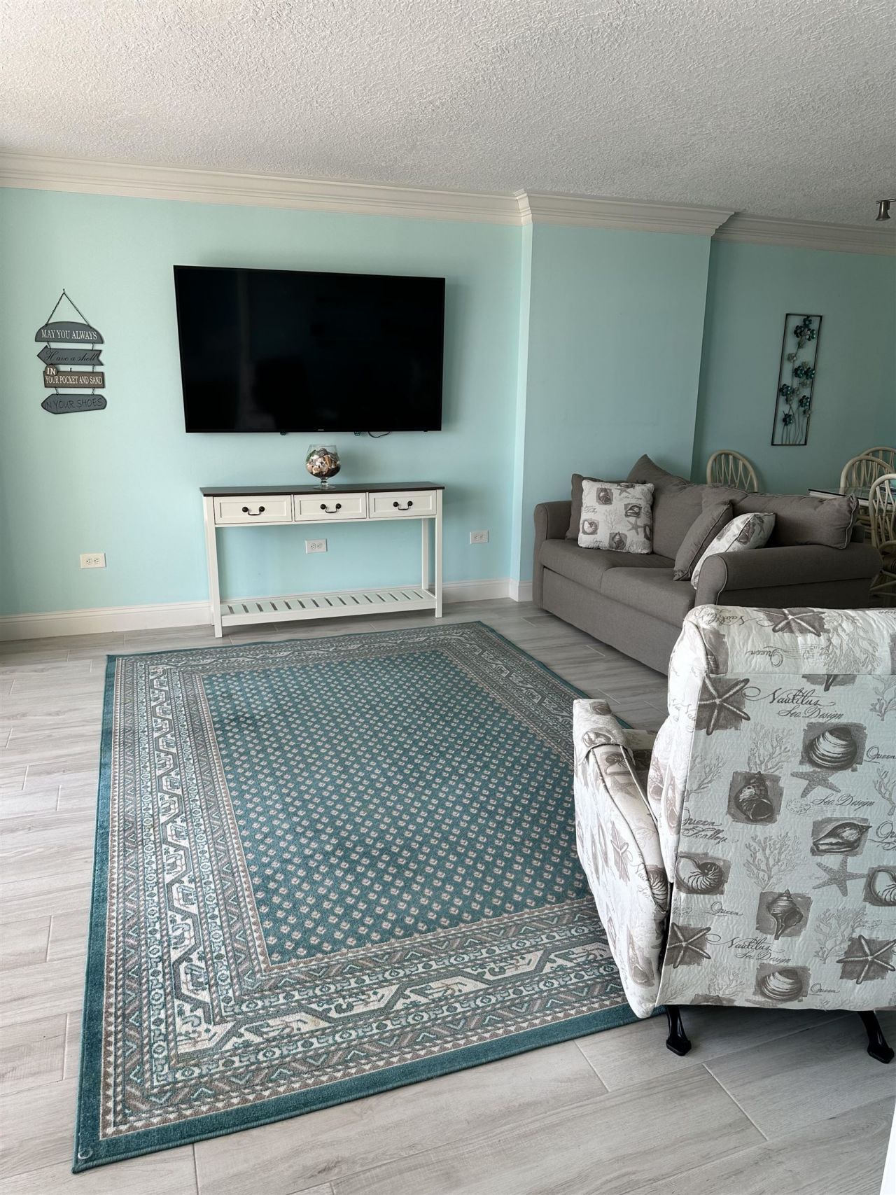 101 Ocean Creek Dr.  Photo 9