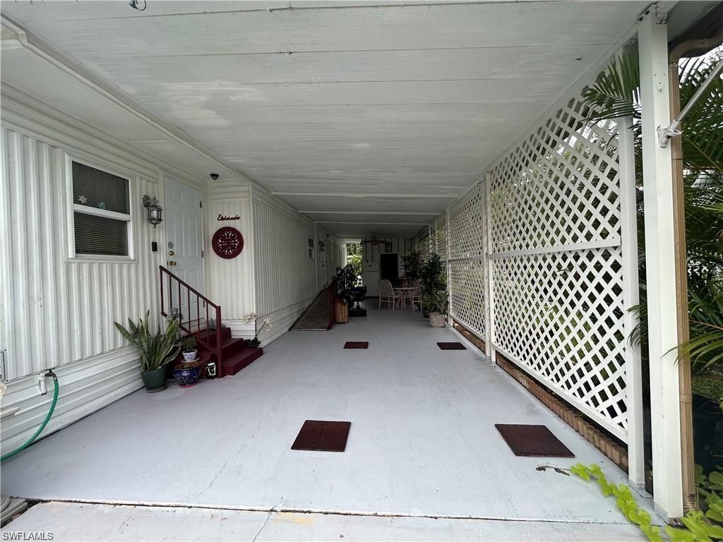 857 Manatee Rd, Naples, FL 34114 Photo